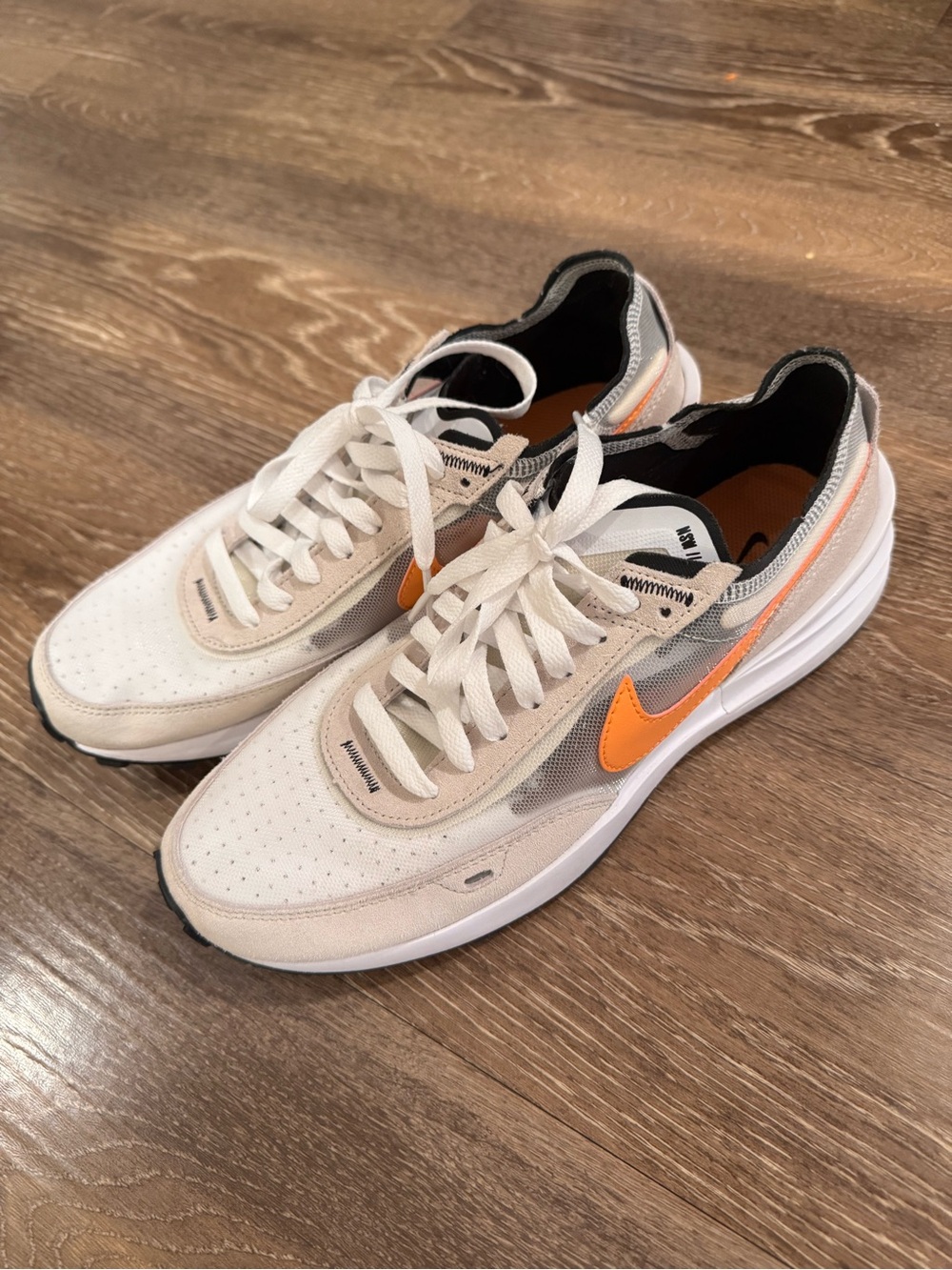 Nike waffle one  White and Orange Low-Top Sneakers w/ Black Trim men 8 /wom 9.5